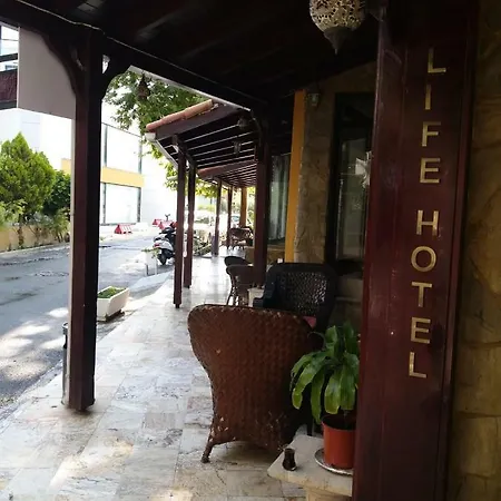 Lıfe 3*