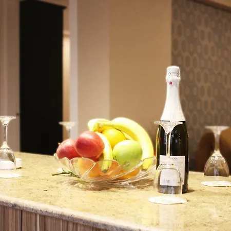 Hotel Life 3*
